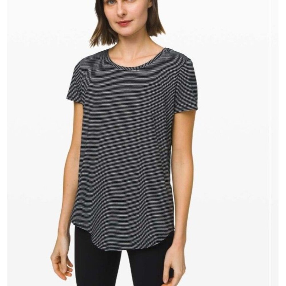 Lululemon Shirt Size 4 Love Cove Crew III Black White Thin Stripes Pima Cotton